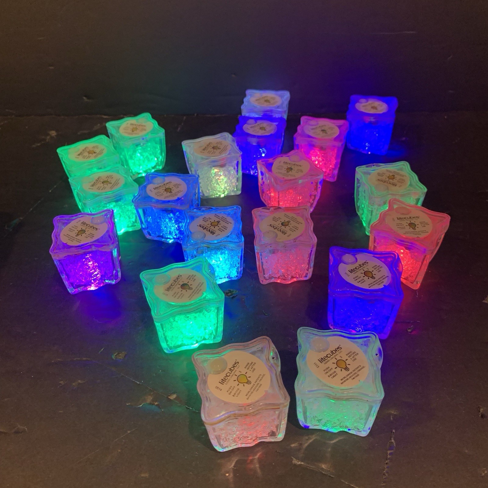 LiteCubes Lot of 19 MultiMode Rainbow LED Light up Ice Cubes