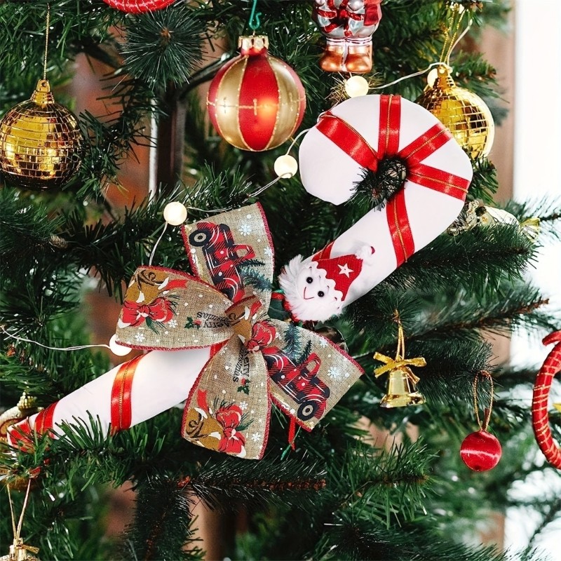 Effective Christmas Gift Wrapping Ribbons Charm in Assorted Color and Designs