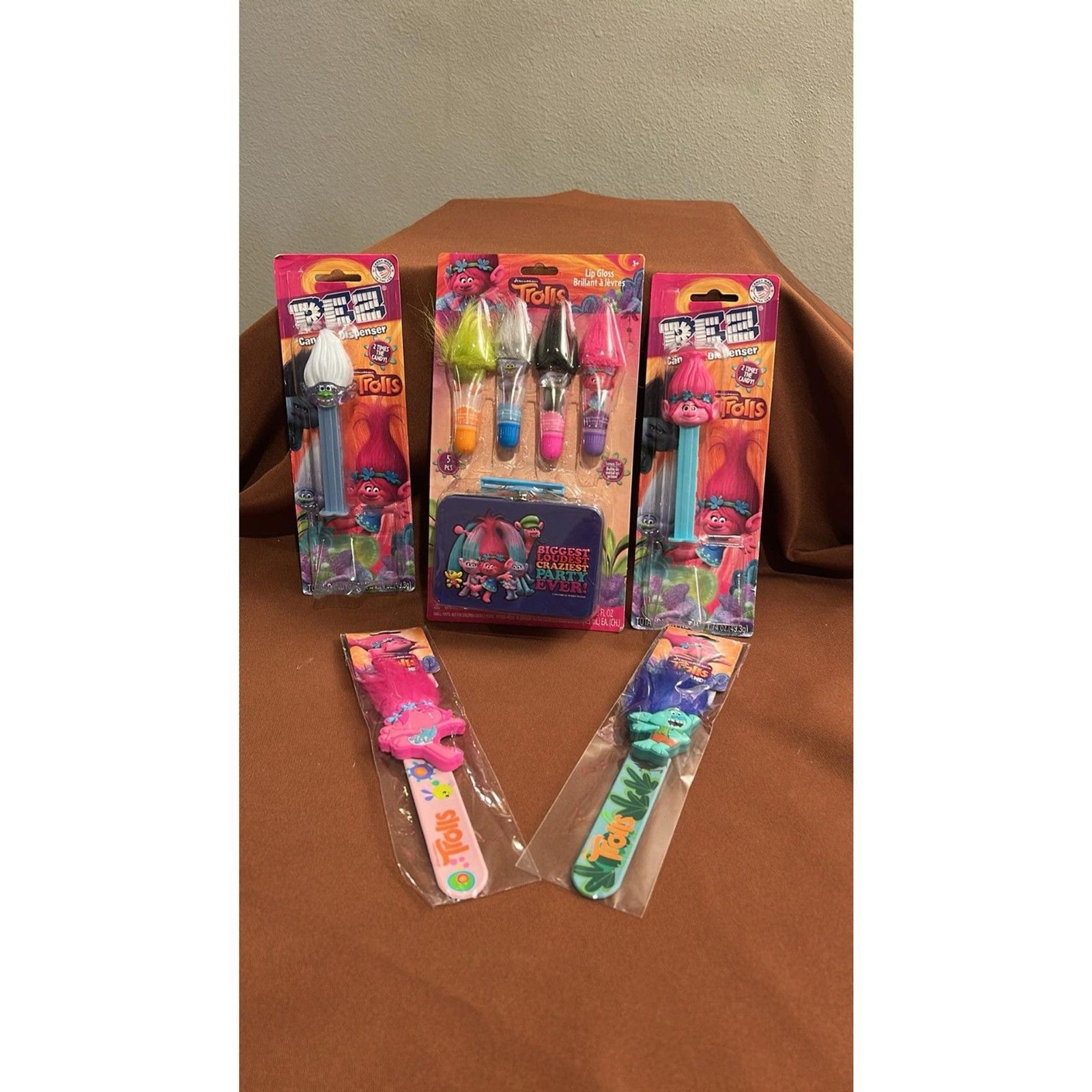 Troll Bracelets Dreamworks Pez Despenser Troll s Lip Gloss Set