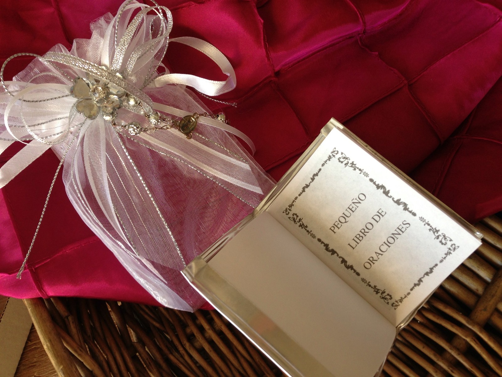 24 Pcs Baptism Favors White/Recuerdos Para Bautizo En Repujado Blancos