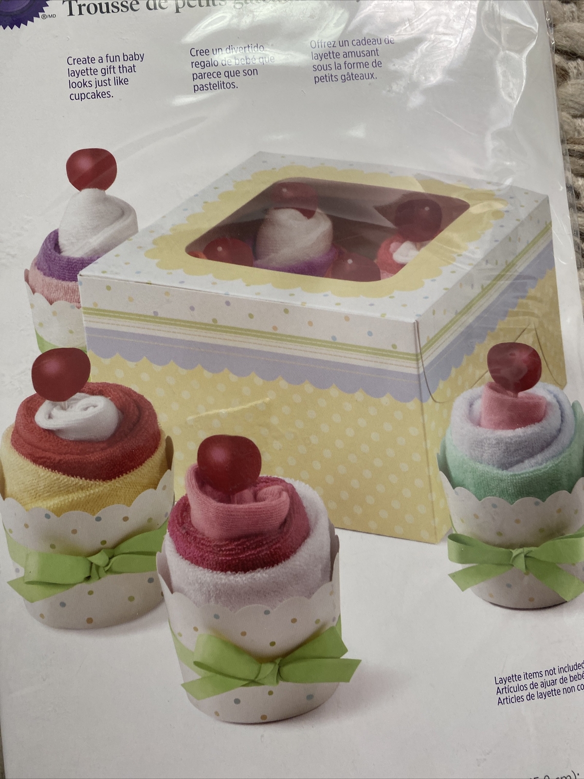 Wilton Layette Cupcake Kit New Baby Gift Baby Shower for Washcloth Bodysuit Kit