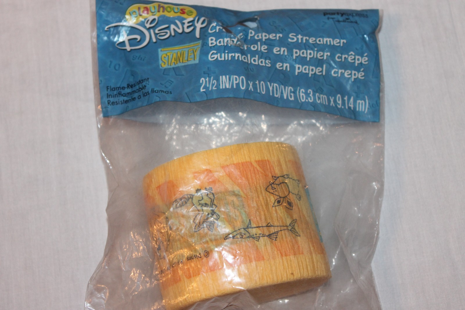 NEW DISNEY STANLEY STREAMER PARTY SUPPLIES