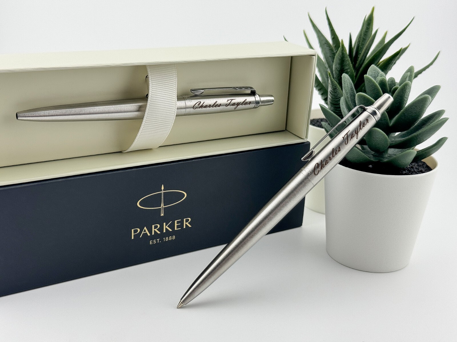 Personalized Engraved Parker IM Ballpoint Pen, Parker Gift Box, Black/Blue Ink