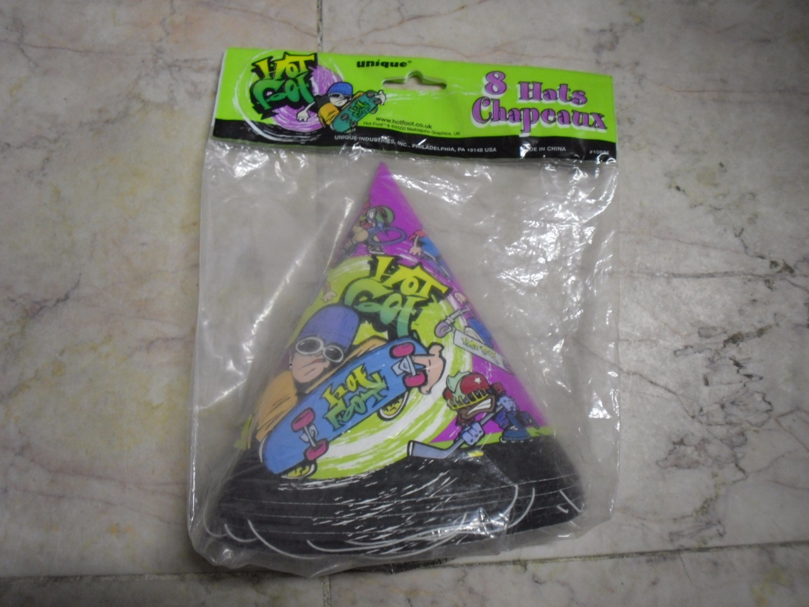 New ! 8 PK Hot Foot Birthday Party Hats 10621
