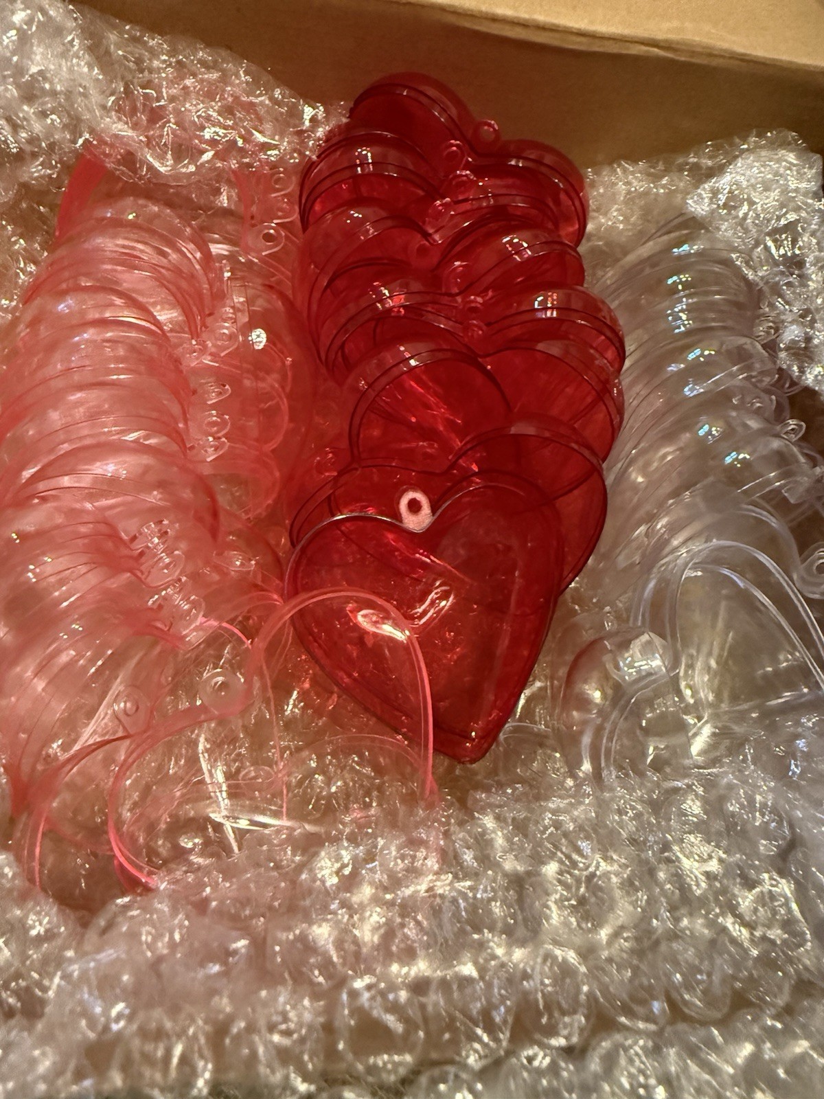 Heart shaped Plastic case boxes red, clear, pink.- favors, gifts, valentine love