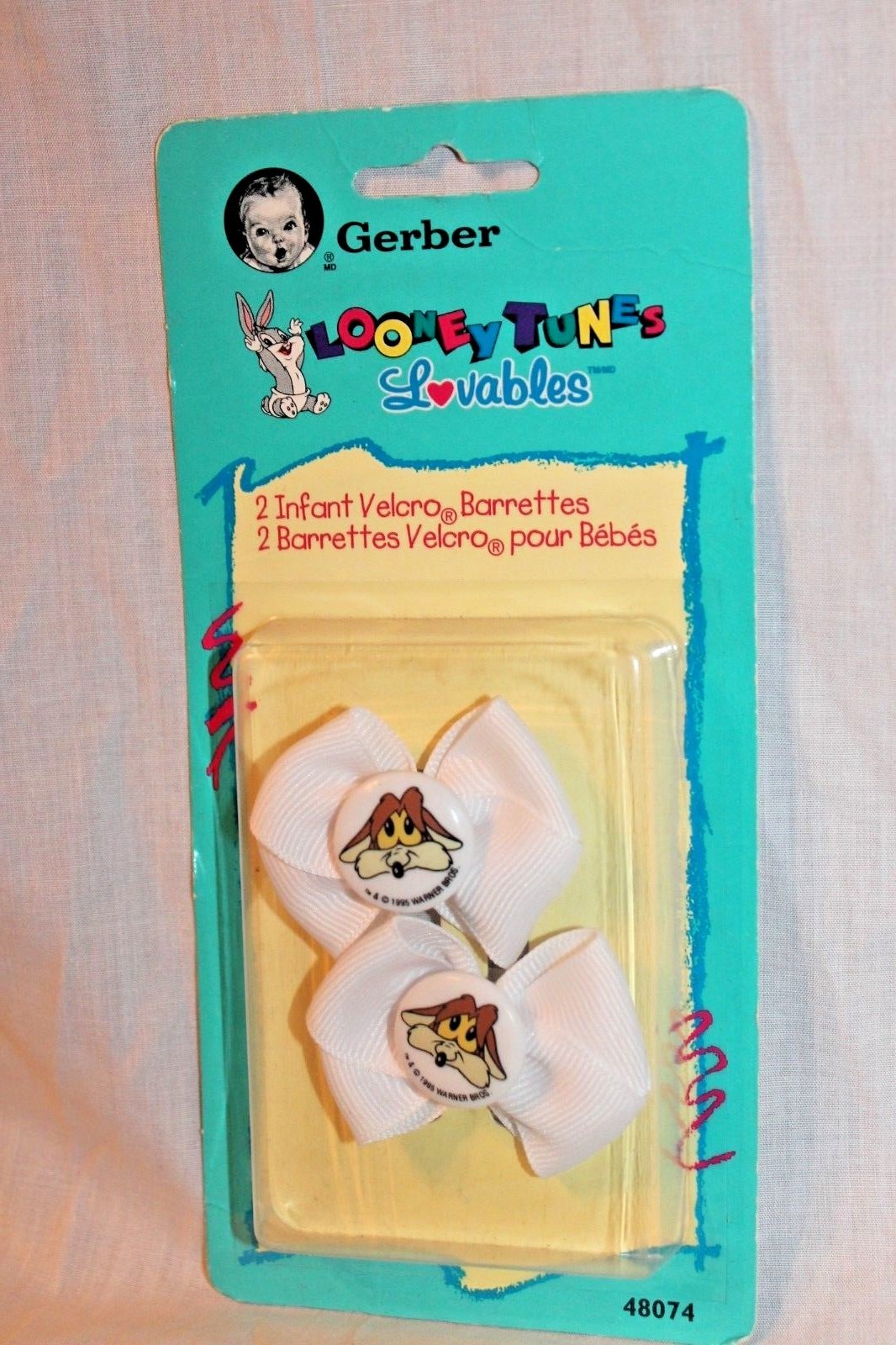 NEW IN PACKAGE VINTAGE 1995 SET OF 2 LOONEY TUNES INFANT BARRETTES