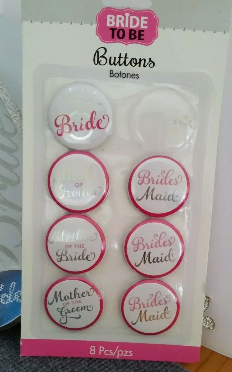Bride to be Party Accessories – 17 Pieces Included
