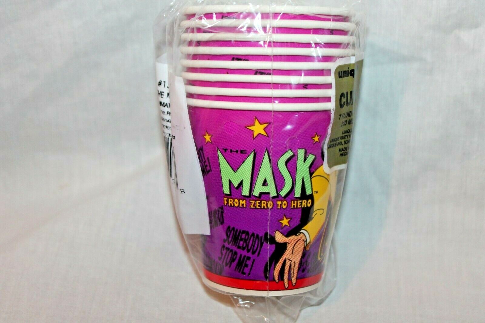 NEW IN PACKAGE 1995 VINTAGE THE MASK 7 OZ CUPS CHILDS PARTY SUPPLIES