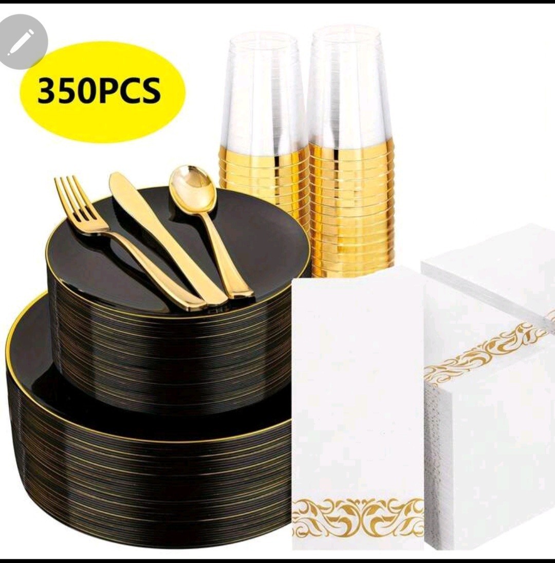 Plastic Party Plates Dinnerware Set