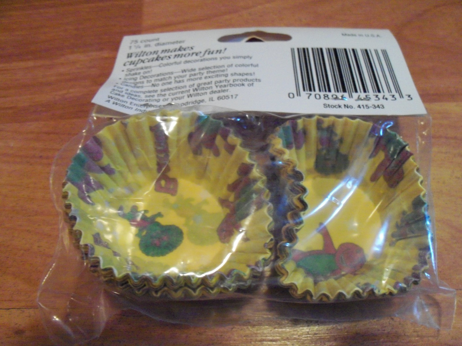 Barney Mini Baking Cups 75ct 1 1/4″ Vintage 1993 Wilton NOS