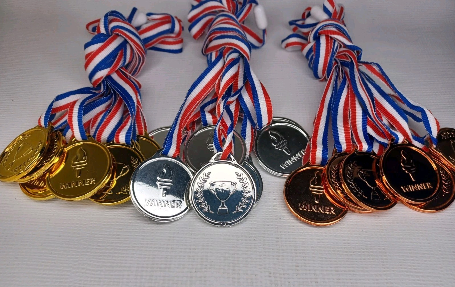 Plastic Award Medals Set Of 24 Gold Silver Bronze 1st 2nd 3rd Place Medal