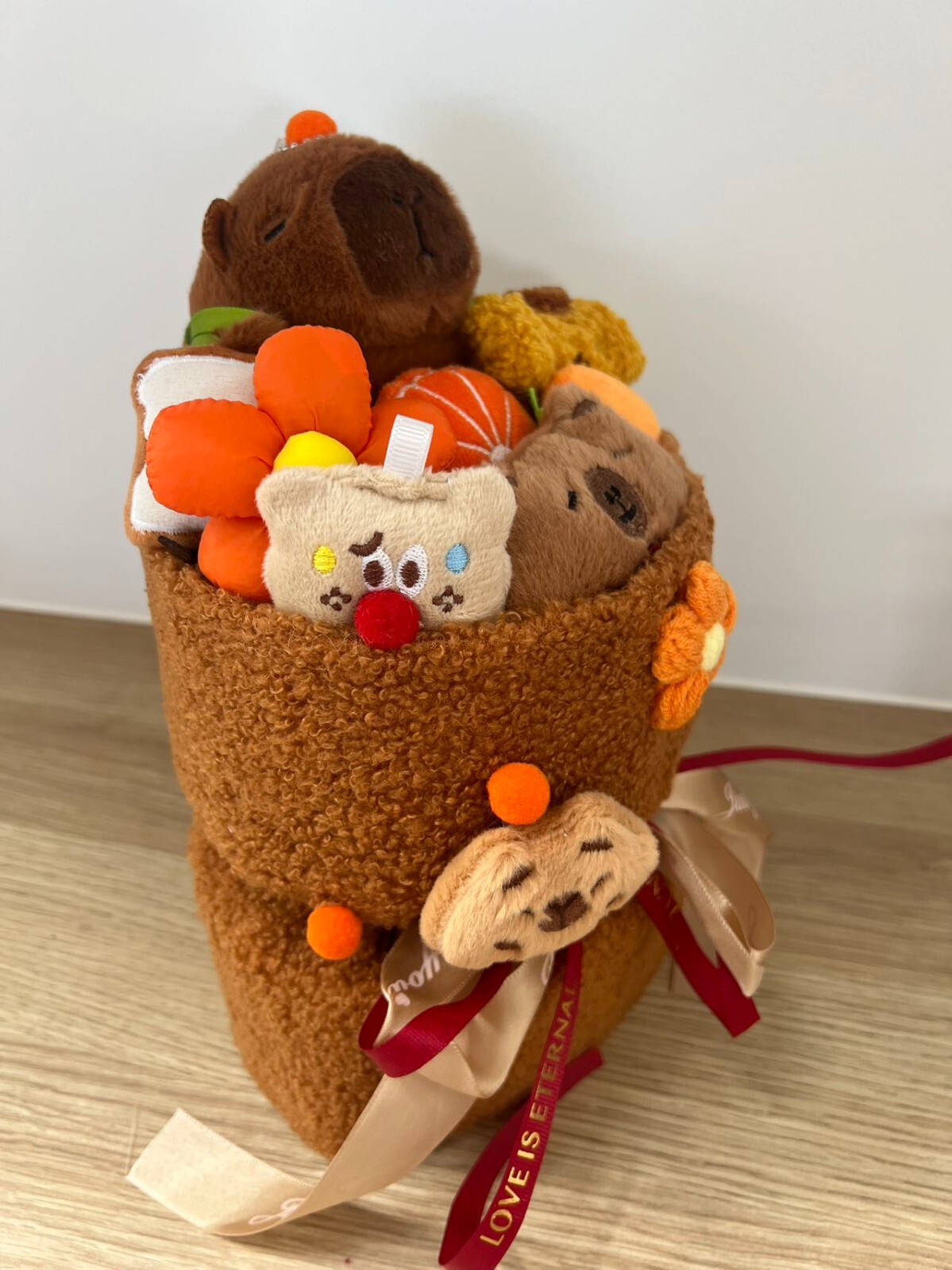 Festive Gift Plush Toy Bouquet, Christmas Present for Girlfriend or Family
