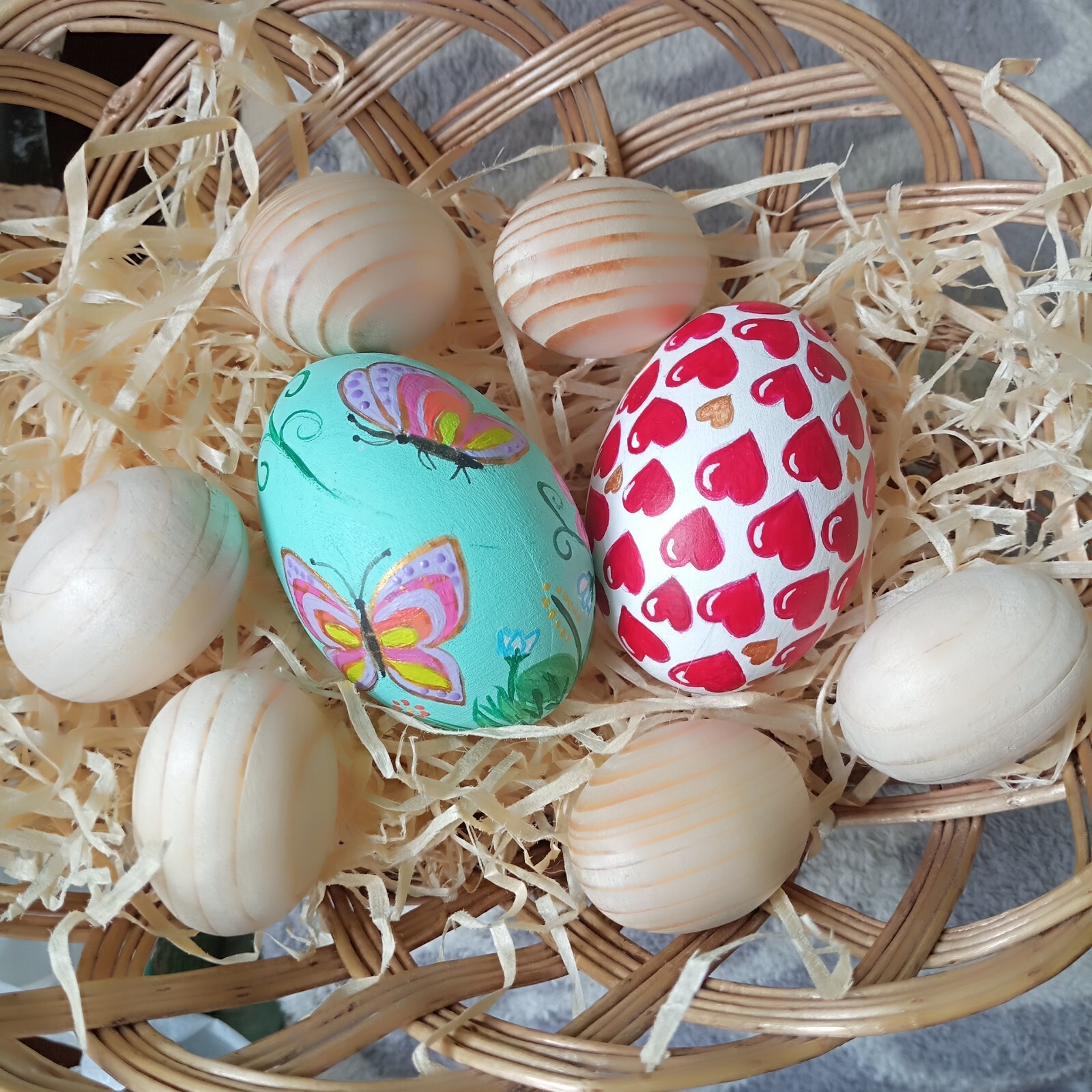 Easter Eggs in Gift Box,set of 2 Hand-Painted Wooden Eggs Easter Decorations