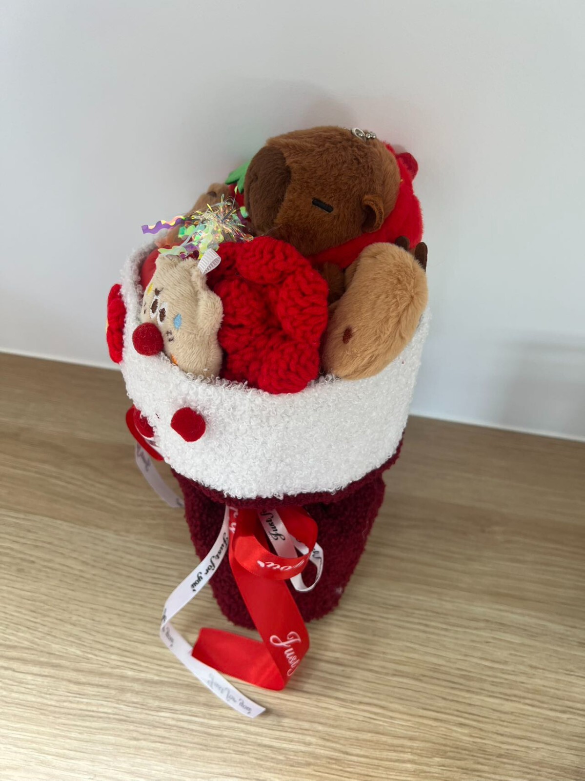 Festive Gift Plush Toy Bouquet, Christmas Present for Girlfriend or Family