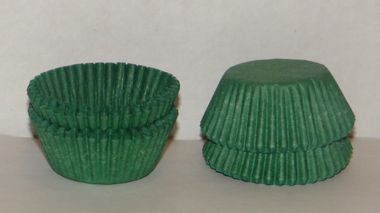 #5 Green Paper Candy Cups 1000 Pack Candy Making Supplies CP-8 NEW