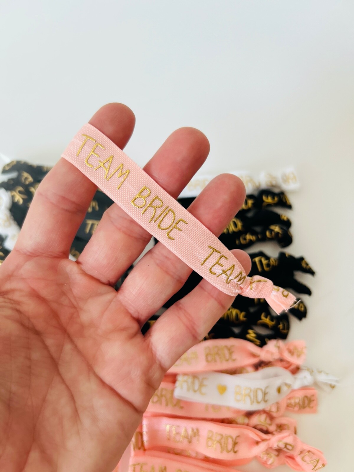 11pcs Team Bride Bracelets /Bachelorette Party Favors/Bridal Showers Favors/Team