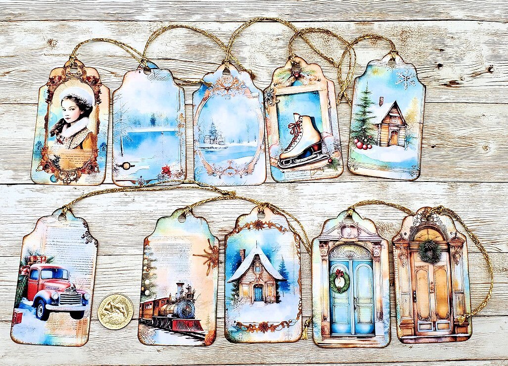 10-Christmas-Watercolor Style-Winter-Junk Journals-Linen Cardstock-Gift-Tags