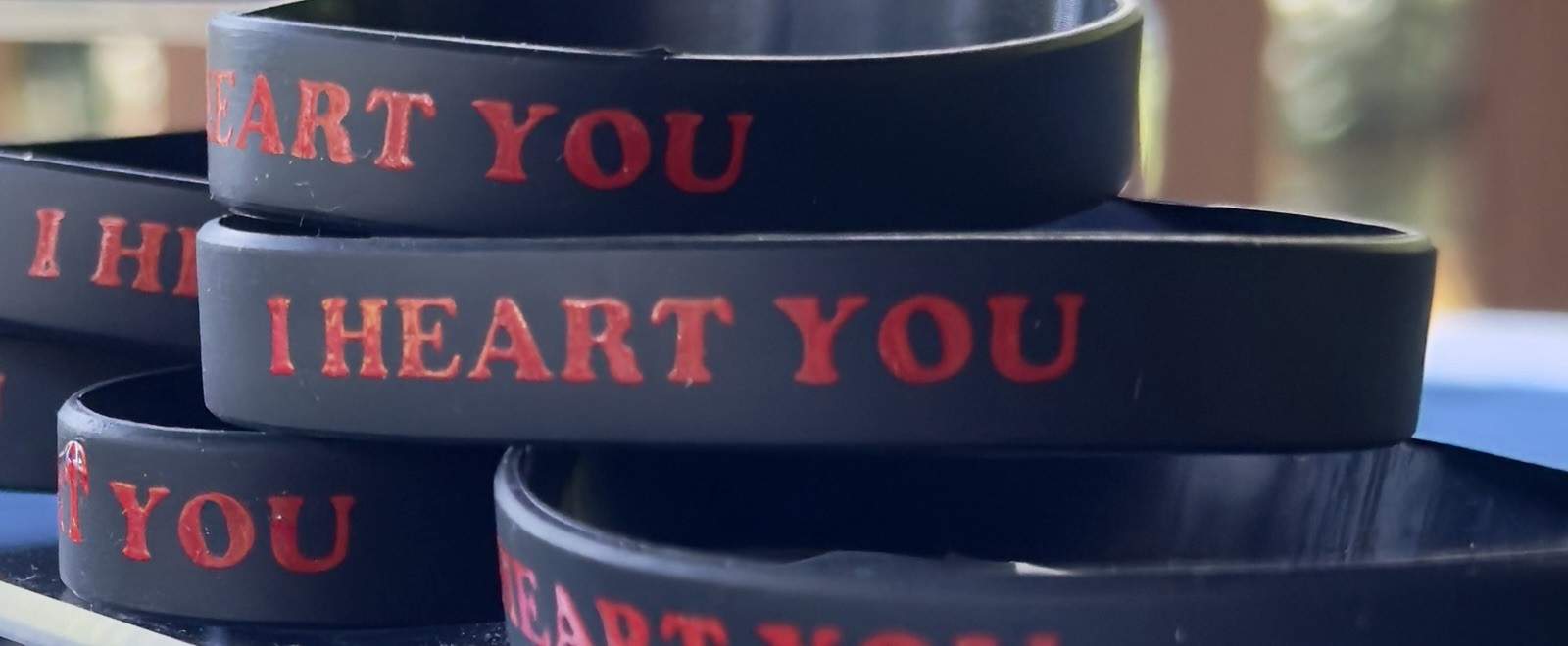 100 Black Silicone Heart Love Wristbands Bulk Fundraiser Party Favors Bracelets