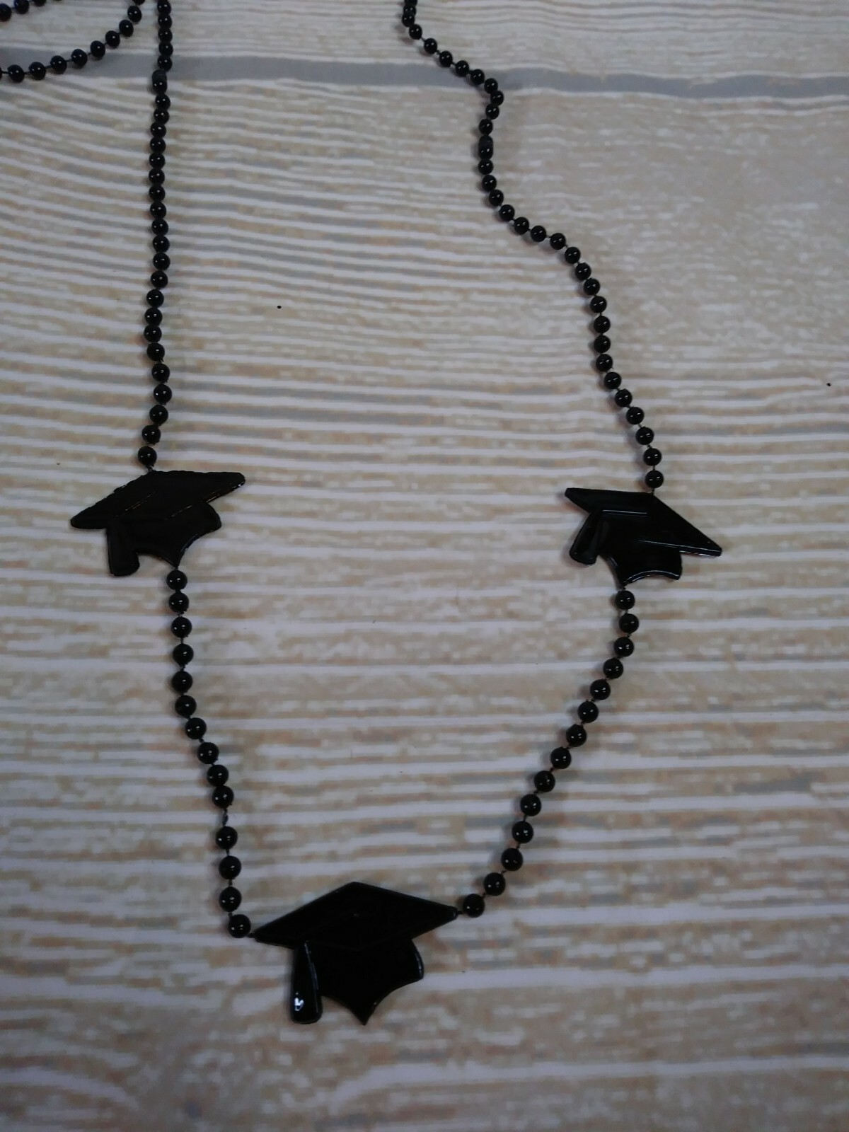 New! 4 pack Graduation Charm Bead Necklaces Cap Black 33″ Party Favor Senior