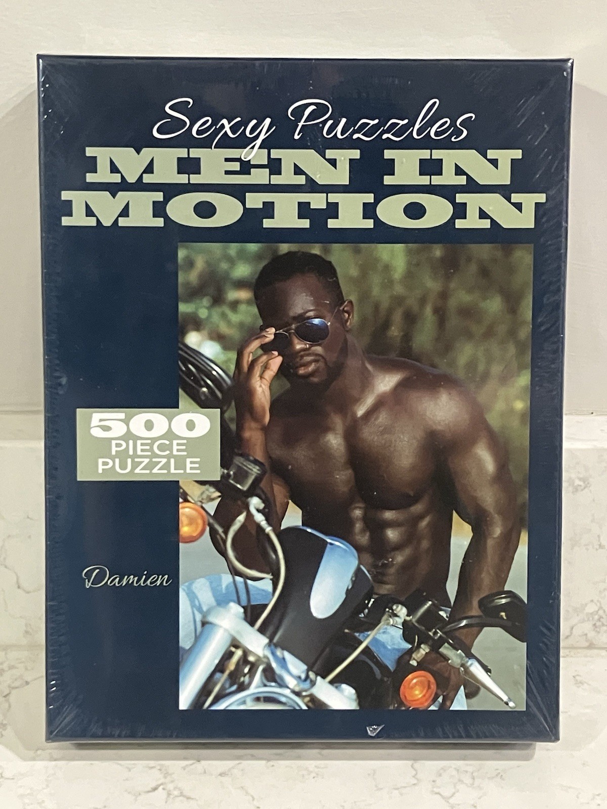 Sexy 500 Pc Puzzles Men In Motion 20″ x 30″ Damien Fun at Home Hen Party Favor