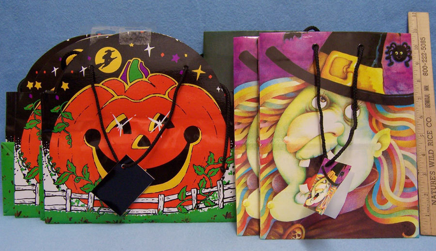 Lot of 7 Halloween Heavy Duty Party Bags Witches & Jack O Lanterns 10″ x 7 1/2″