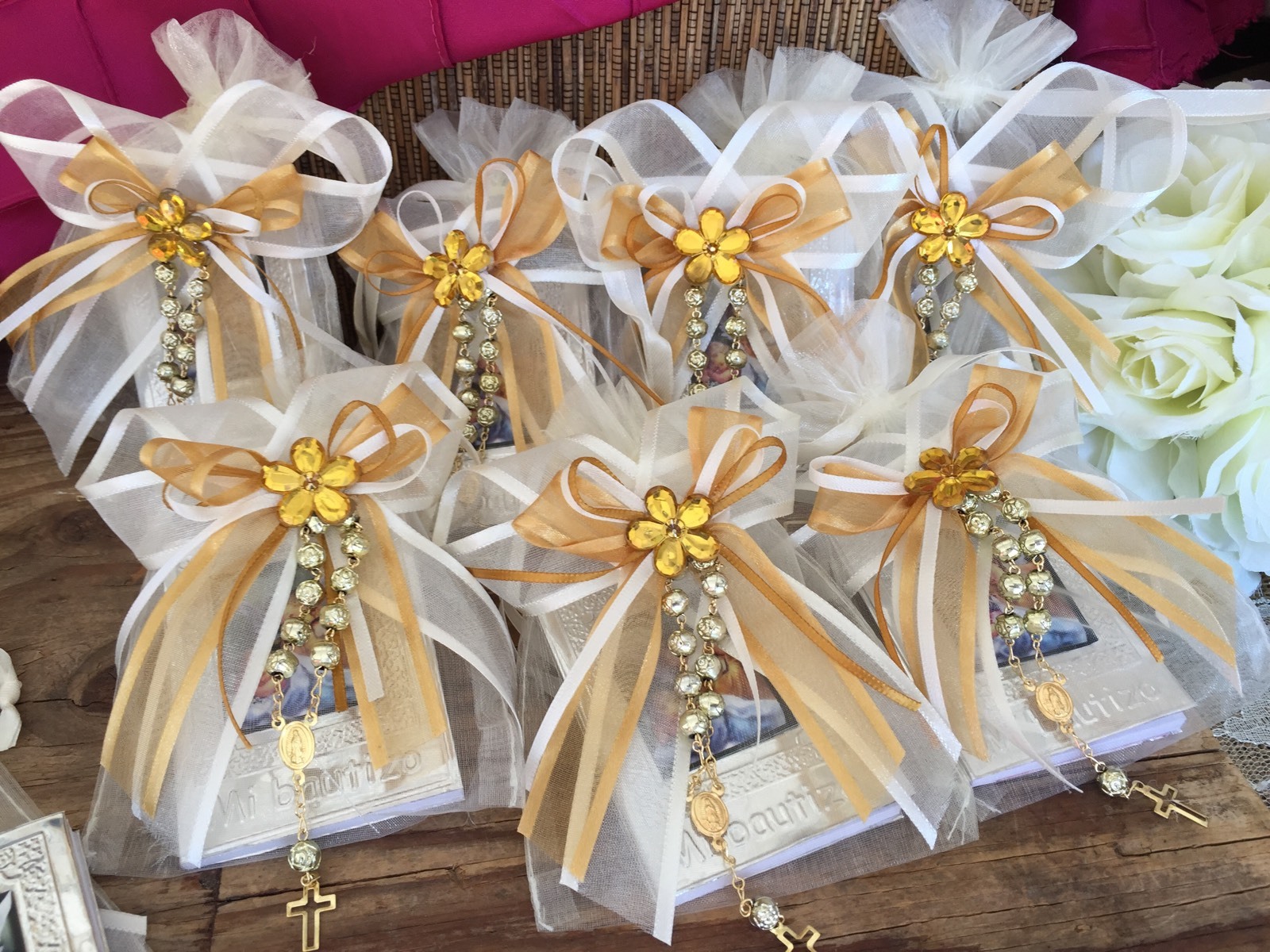 20 IvoryColor Baptism Favors/ Recuerditos Bautizo/Christening Favor/ Mini Rosary