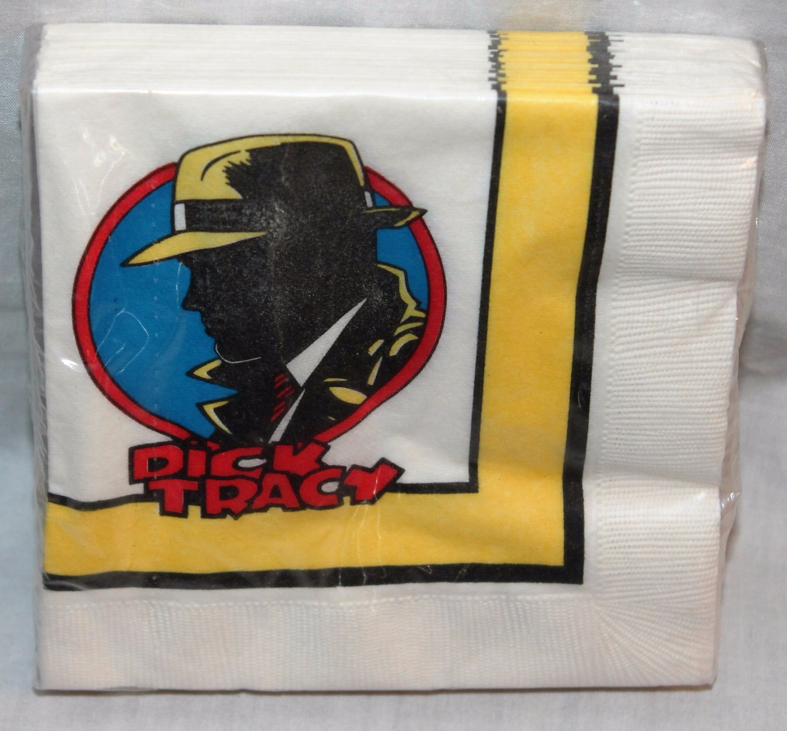 NEW DICK TRACY PARTY DESSERT NAPKINS PARTY SUPPLIES