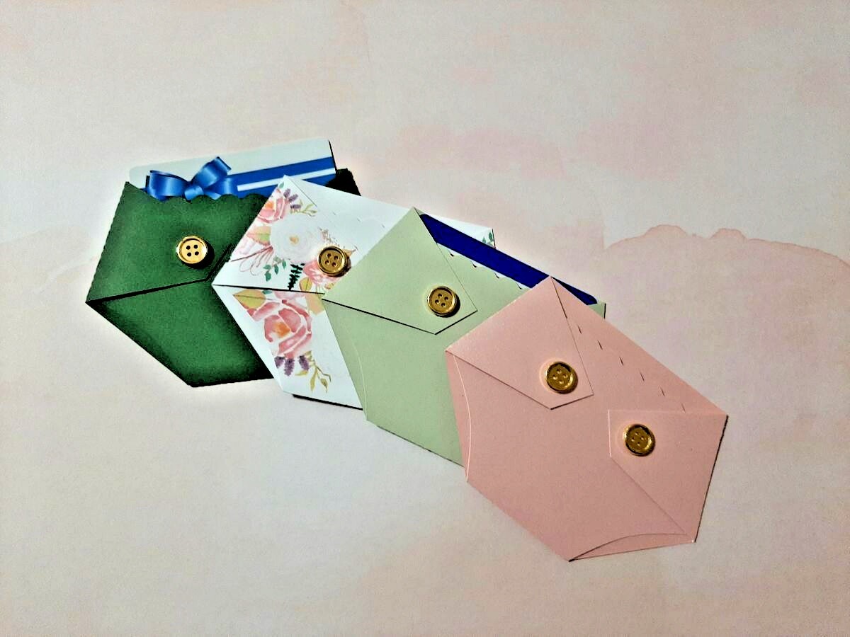 Baby Shower Diaper Gift Card Holder – Shower Game Prizes – Floral-Green-Pink