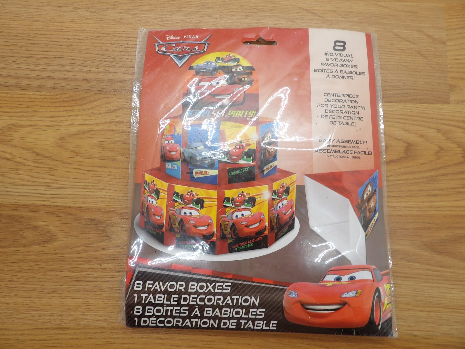 Disney Cars Favour Box & Centerpiece Decoration for 8- Brand New Sealed