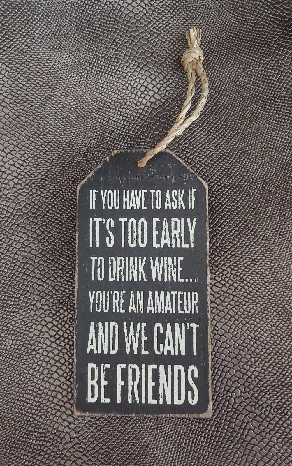 Wine Gift Tag Wood Hanging Gift Tag Plaque Bottle Wine Tag – NEW