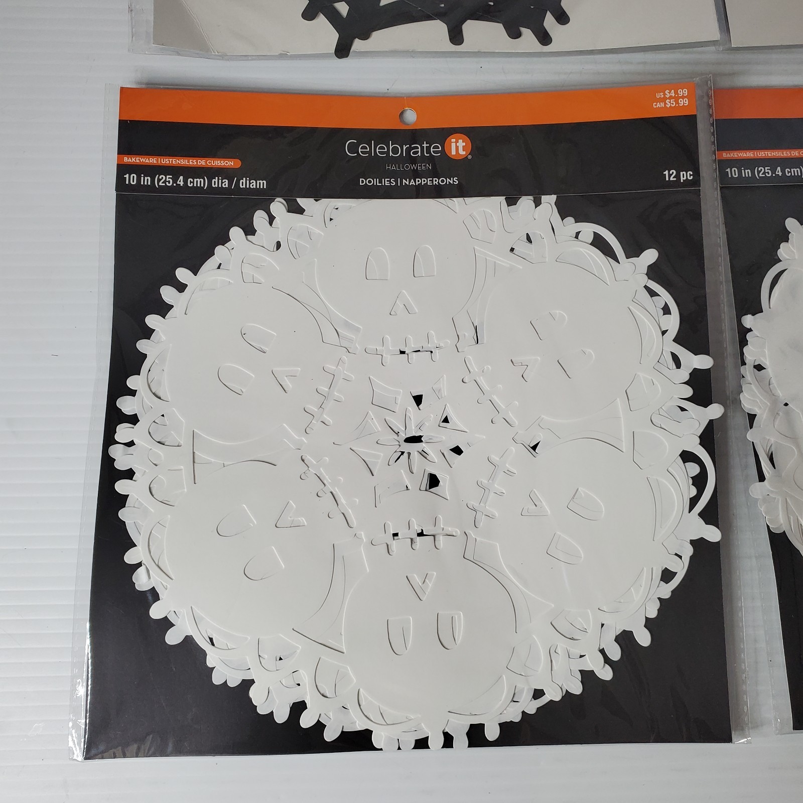Halloween Trick Or Treat Spiderweb Skulls Doilies 10″ Table Decoration 48 Total