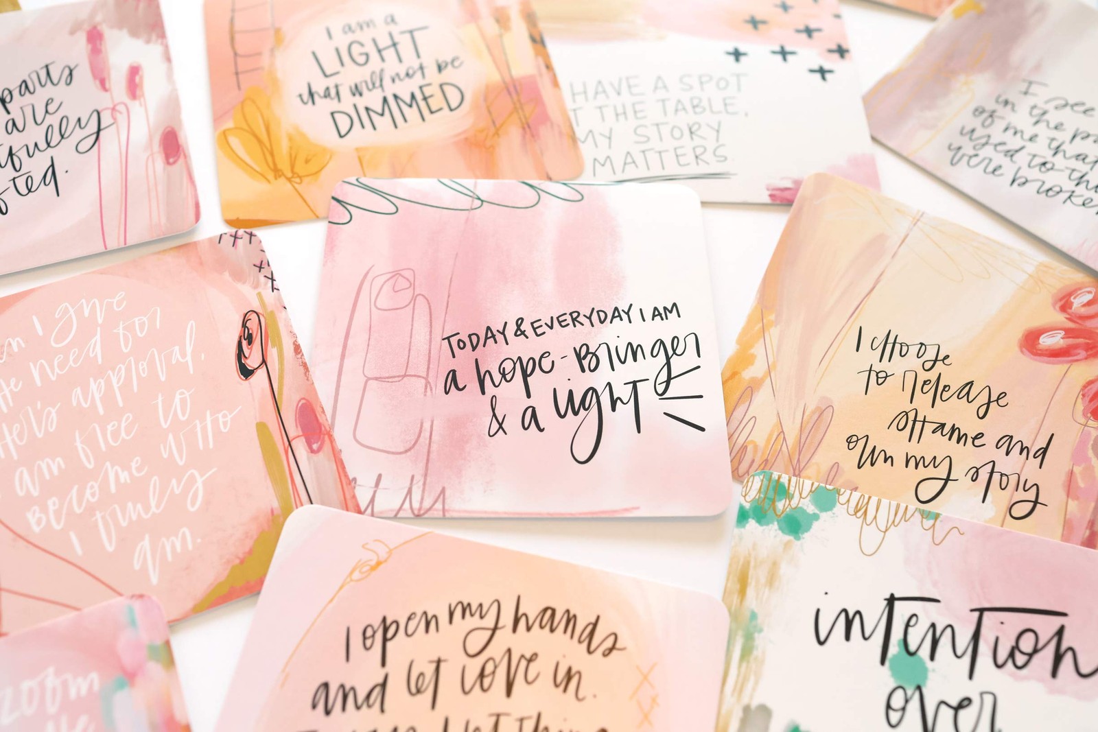 Affirmation Cards for Women: Beautifully 4 inches x 4 inches, Pink