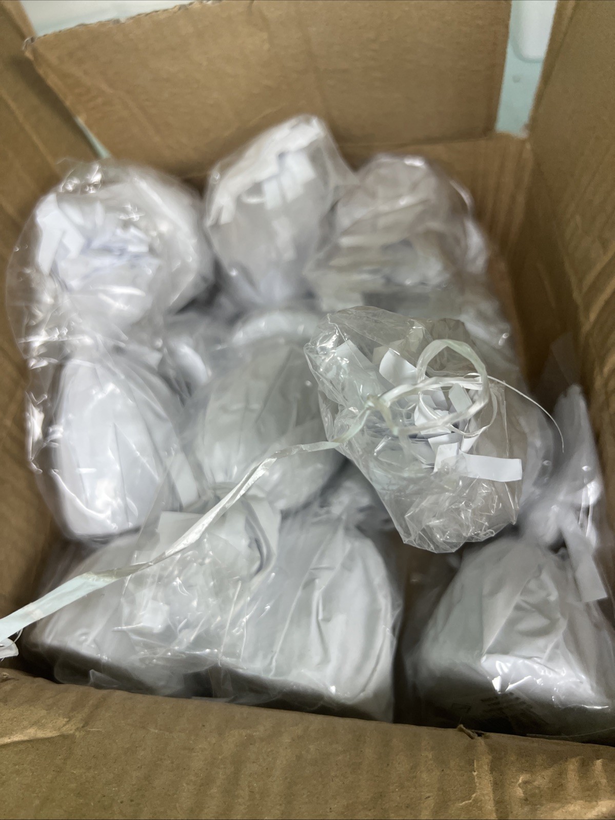 QTY=12: Beistle White Metallic Balloon Weight, 6oz 034689115700