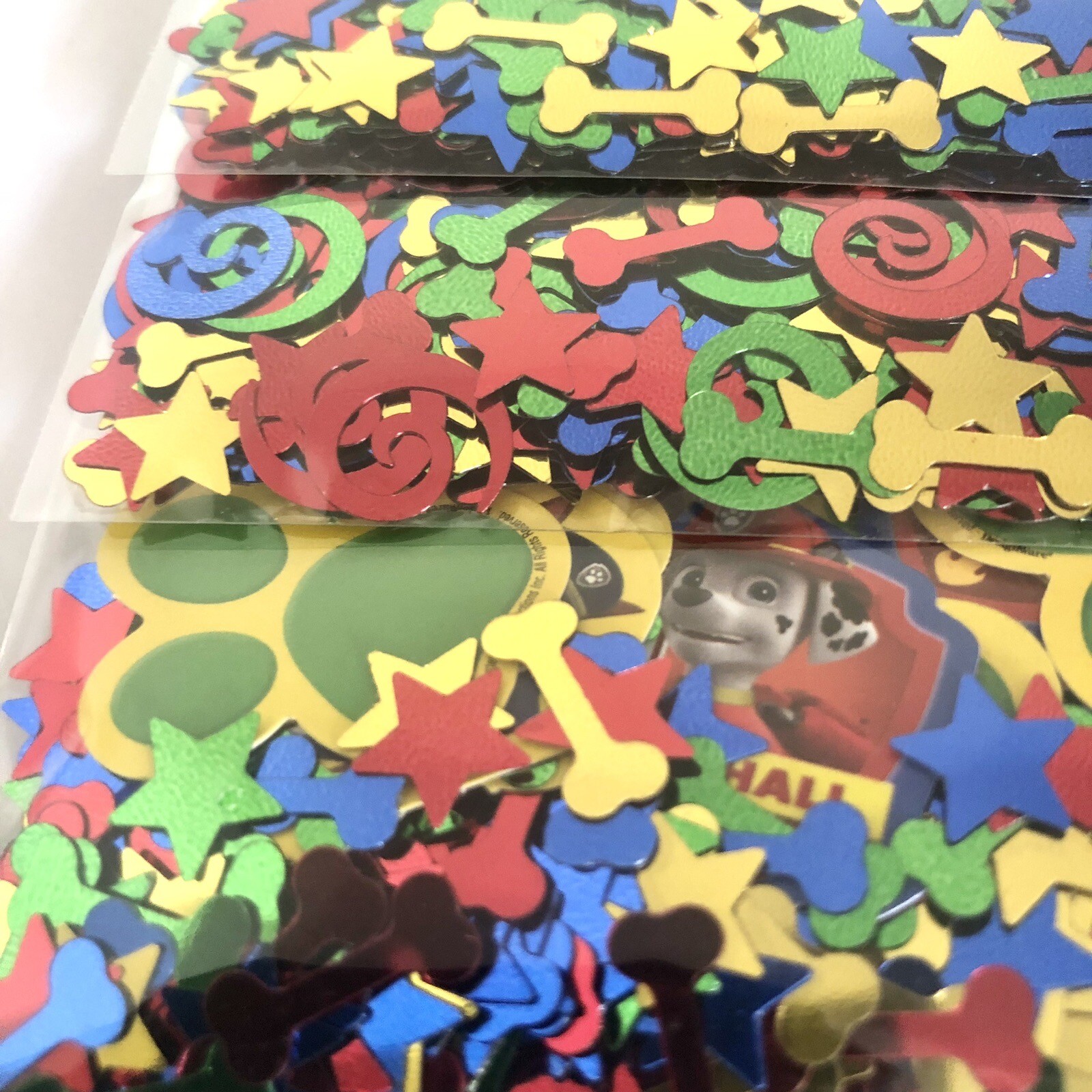 Paw Patrol Crayons Award Ribbon Confetti Mini Toy Camera Birthday Party Supplies