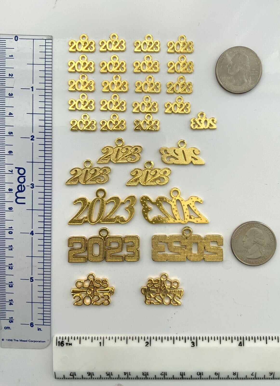 2023 YEAR NUMBER GRADUATION CAP HAT CHARMS 11 STYLES, GOLD/SILVER TONE & BONUS