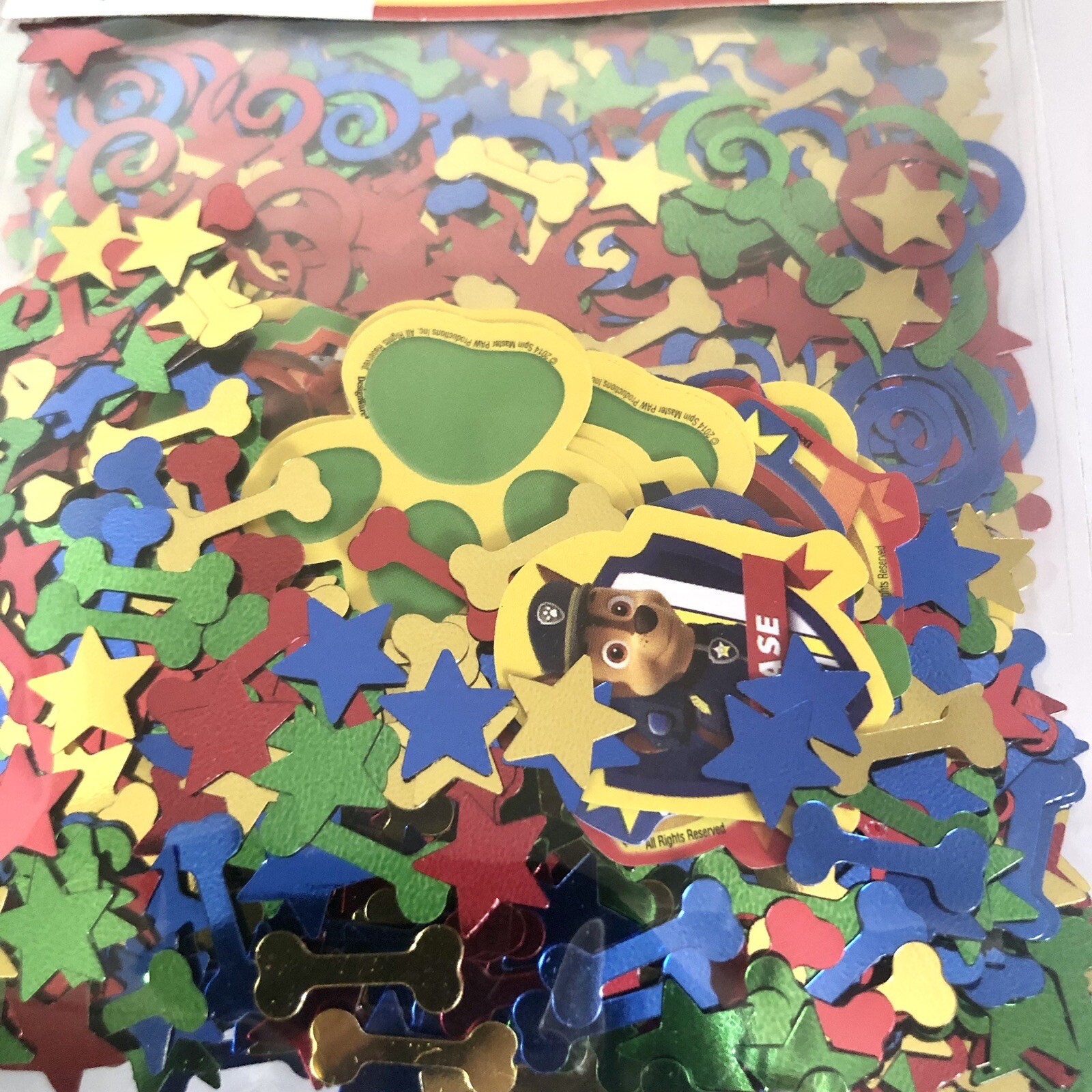 Paw Patrol Crayons Award Ribbon Confetti Mini Toy Camera Birthday Party Supplies