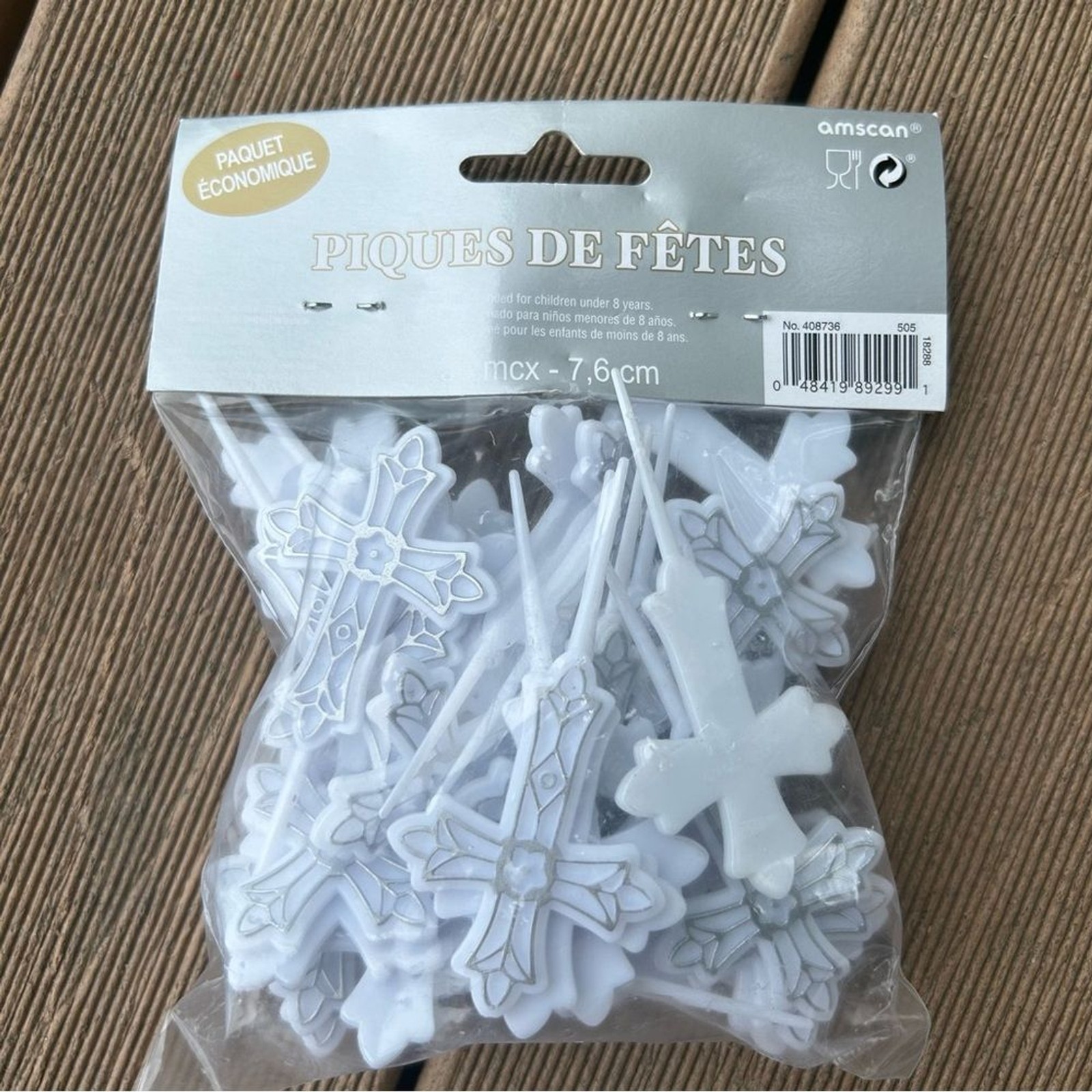 White Cross Food Picks for Baptism, Communion, Confirmation, Weddings NEW