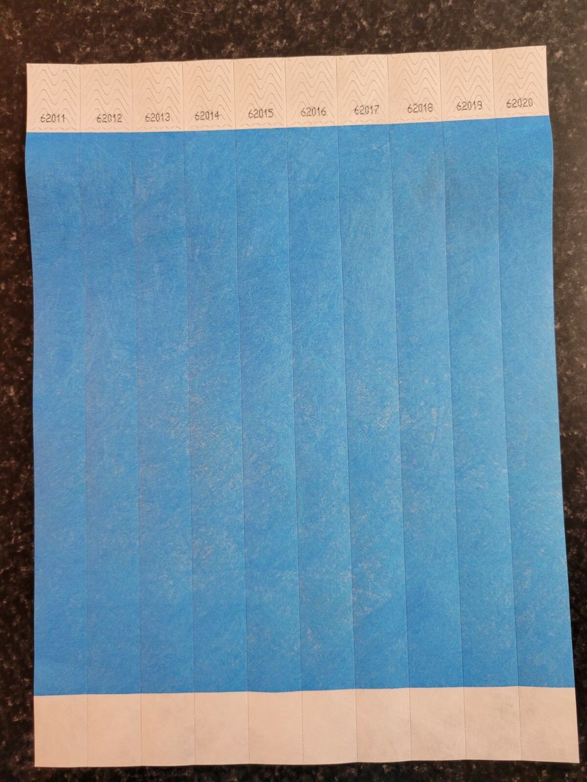 100 3/4″ NEON BLUE TYVEK WRISTBANDS, WRISTBANDS FOR EVENTS, PAPER WRISTBANDS