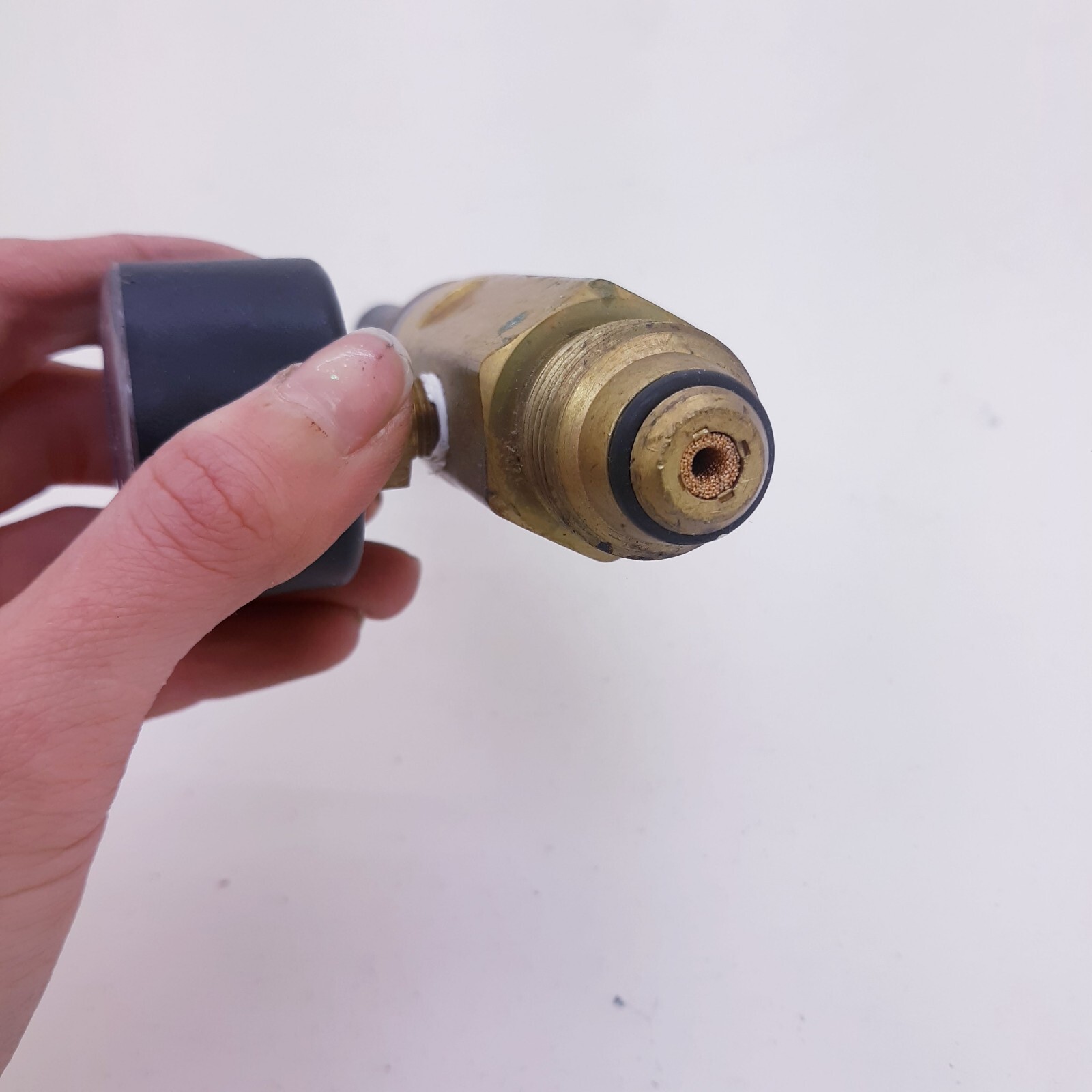 Western Enterprises Economy Helium Balloon Inflator Model R125