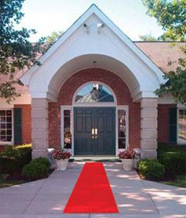 ‘Red Carpet’ Sidewalk Runner – 6115