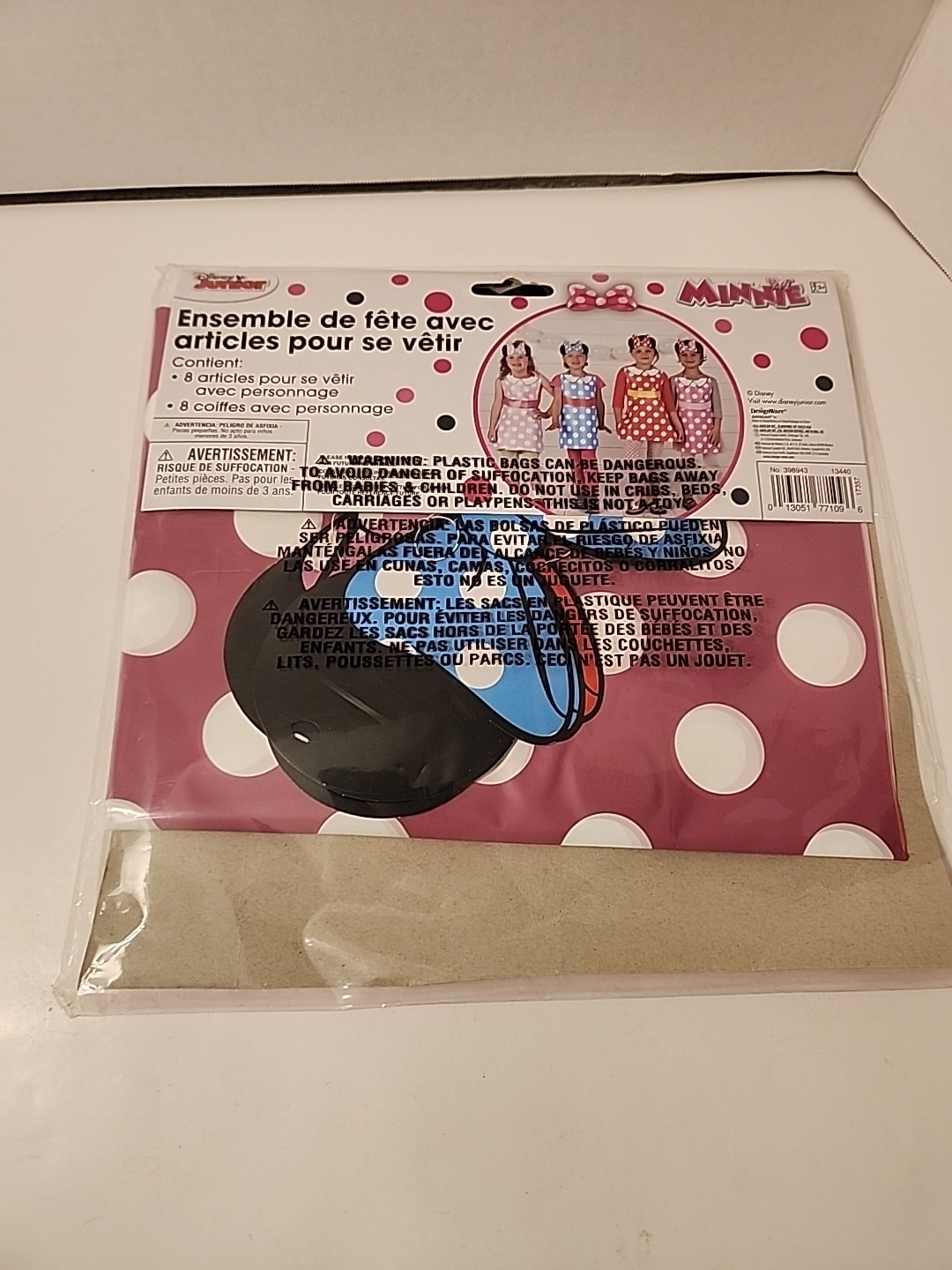 DISNEY Minnie Mouse Party Wearables Kit 8 Character Headpieces & 8 Wearables NEW