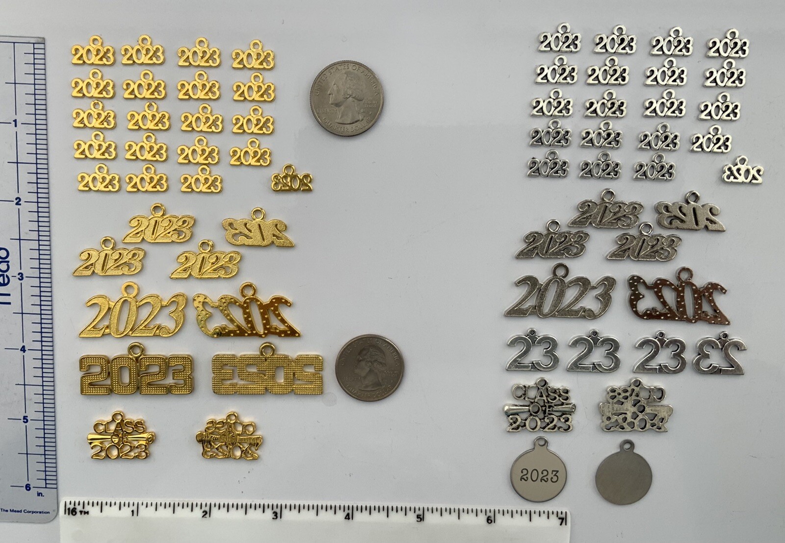 2023 YEAR NUMBER GRADUATION CAP HAT CHARMS 11 STYLES, GOLD/SILVER TONE & BONUS
