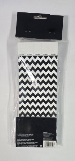 Amscan Wristbands 500 Count Black & White Chevron Pattern, Sequentially Numbered