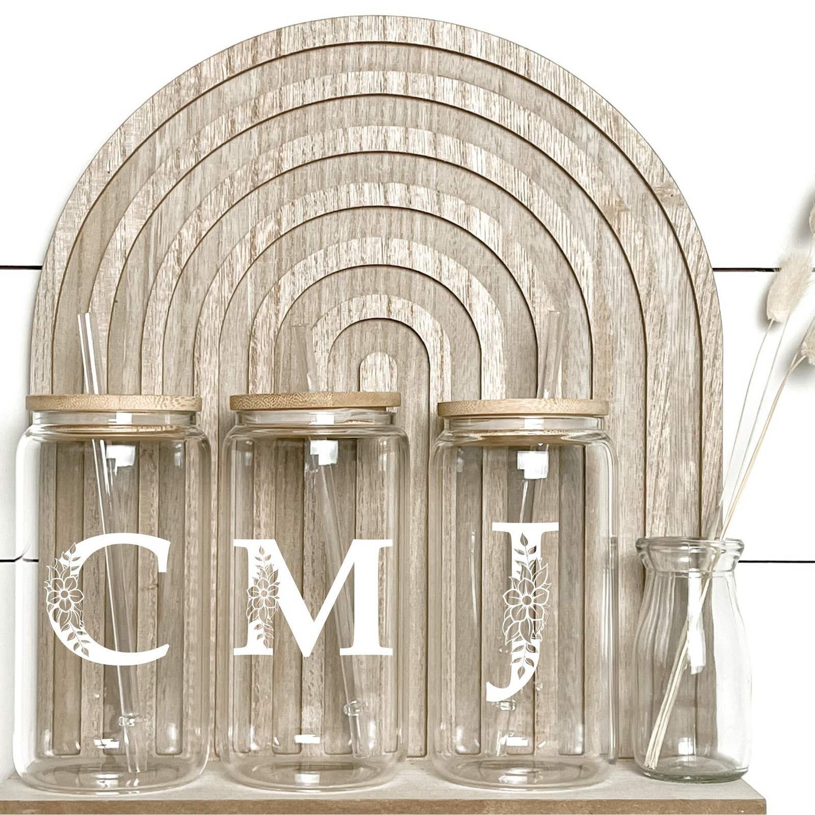 Personalized Gifts for Women, Monogrammed Glass Cups with Lids and Straws, Cu…
