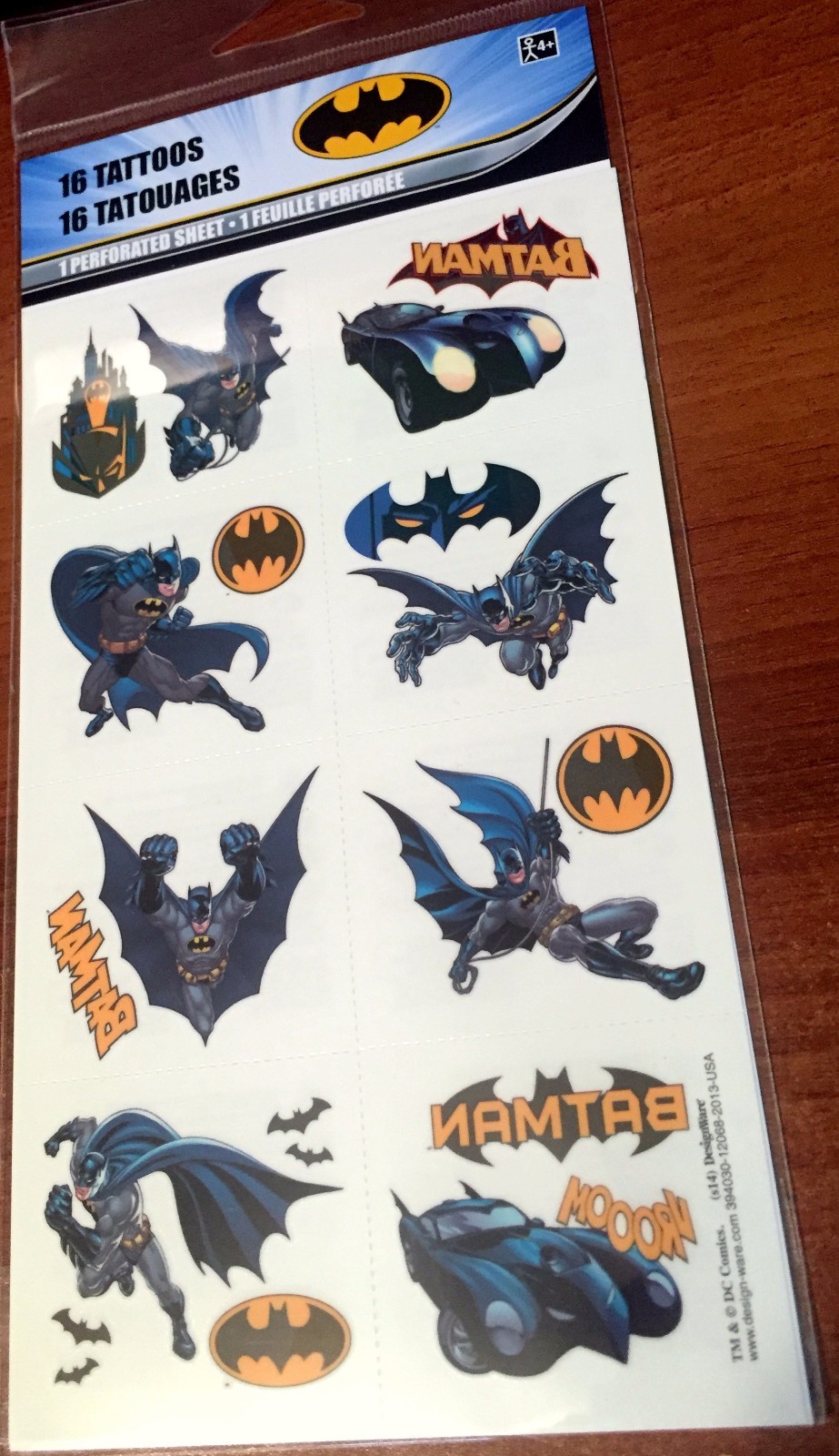 NEW! SEALED PACKAGE 1 SHEET – 16 ASSORTED BATMAN TEMPORARY TATTOOS PARTY FAVORS
