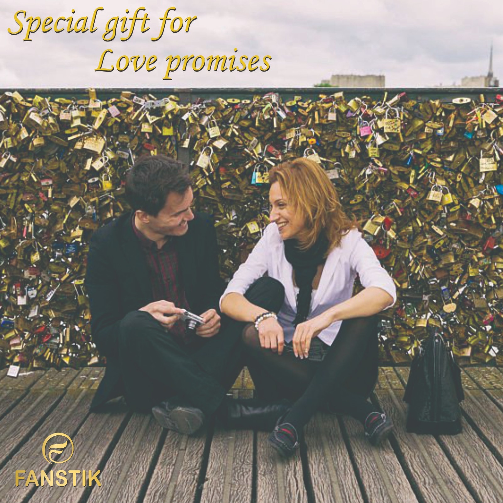 Custom Engraved Red Padlock, Anniversary, Bridge Love Lock, Wedding (Red Heart=