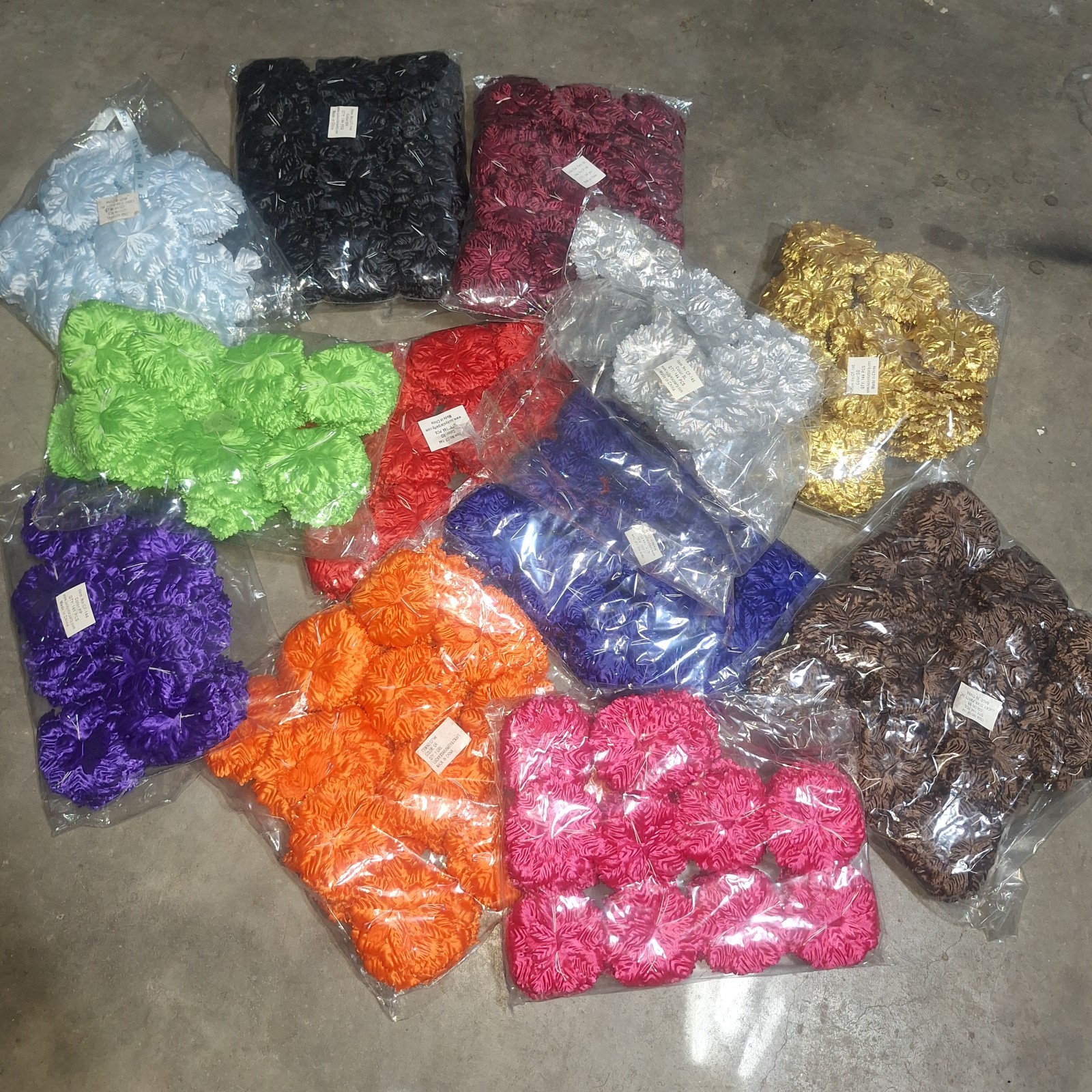 Capia Flowers Flat Carnation Capia Base for Corsages Bulk Wholesale 100 Pieces