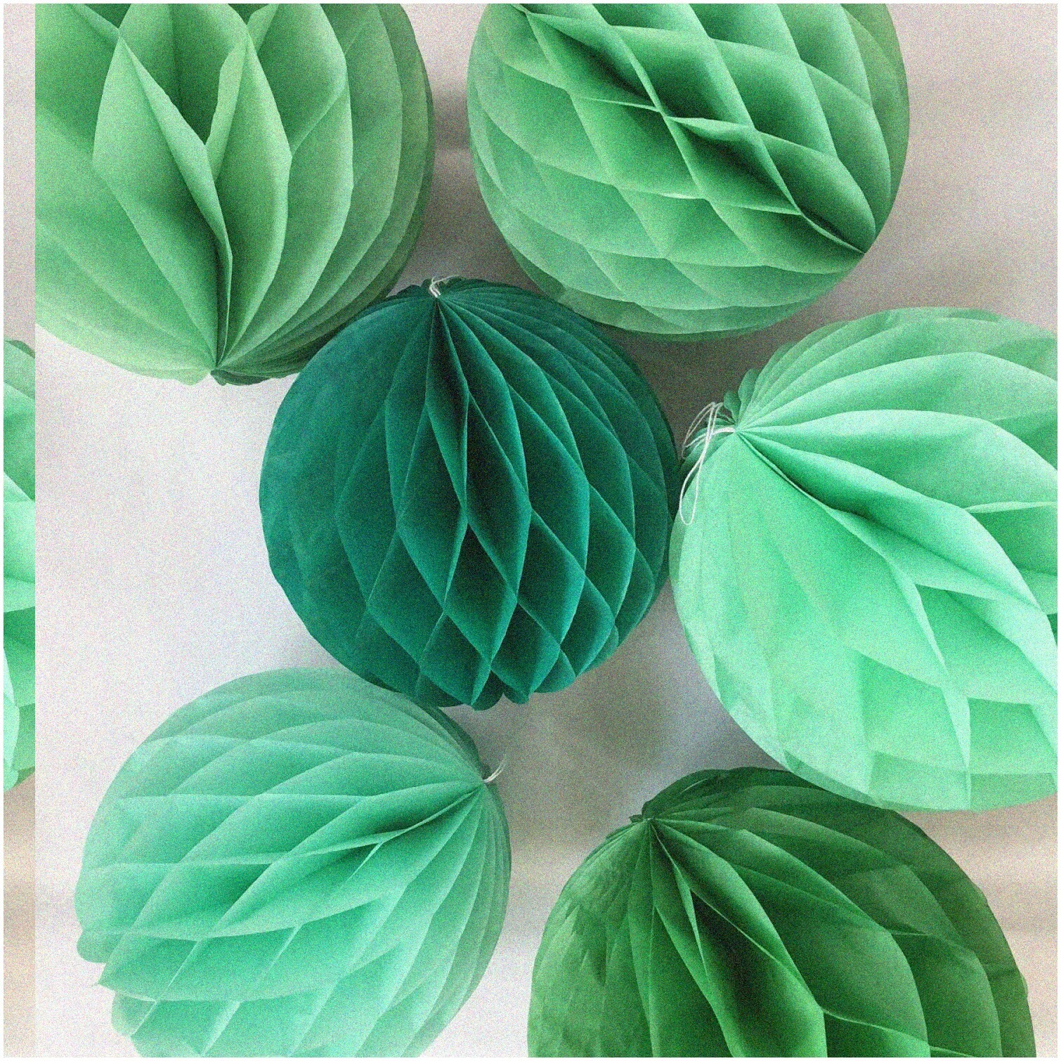 Green Paper Honeycomb Flower Balls Set 6 Pieces