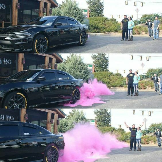Burnout Black-Out 4 lbs Holi Powder – 2 lbs ea. Pink and Blue for Gender Reveals