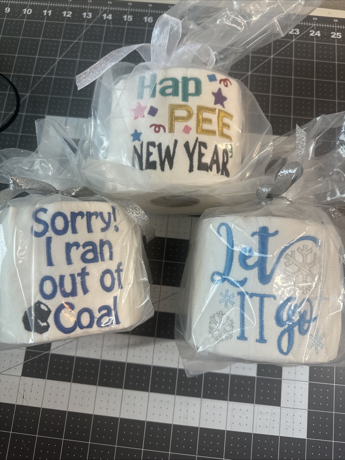 Christmas Embroidered Toilet Paper New Joke Gag Gift